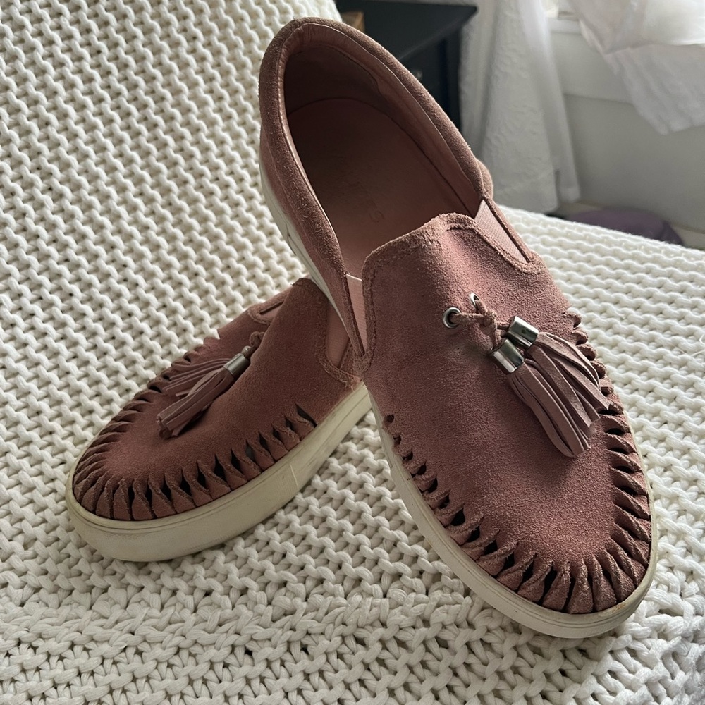 Pink Suede Tassle Shoes